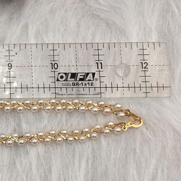 Elegant Vintage Gold Pearl Inspired Double Row Graduated 24" Necklace - Picture 8 of 8